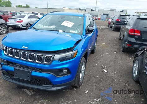 2023 Jeep Compass Latitude 4X4 из США, поврежденный, VIN 3C4NJDBN6PT513561